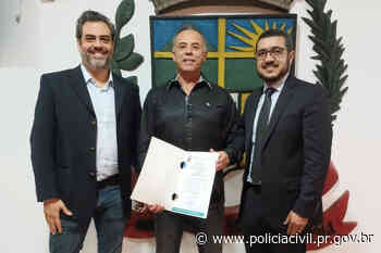 Policial civil recebe homenagem do Legislativo em Quatro Barras - Polícia Civil do Paraná (.gov)