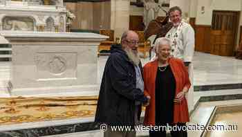 From PNG to Bathurst: The tale of a returned religious tapestry - Western Advocate