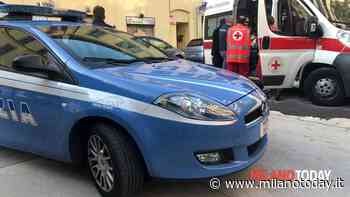 Bambino di 18 mesi cade dal balcone: salvo grazie all'erba - MilanoToday.it