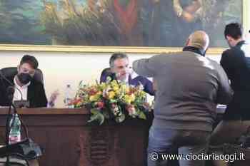 Voto per Putin in Consiglio. Il caso scatena una bufera - ciociariaoggi.it