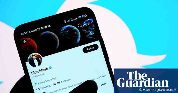 Elon Musk considers ‘slight’ Twitter fee for commercial users