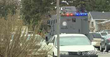 Calgary police investigate shooting at Forest Lawn - Global News