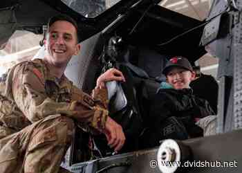 News - 12 CAB hosts Aviation Speaker Series - DVIDS