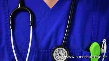 Gesundheit - Dresden - 67 Bewerber für 40 Medizin-Studienplätze zur Landarztquote - Gesundheit - Süddeutsche Zeitung - SZ.de