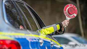 Unfall in Attendorn: Roter Lkw mit fehlendem Spiegel gesucht - WP News