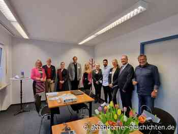 Staatssekretärin besucht Flüchtlingshilfe des Diakonischen Werkes • Attendorner Geschichten - Attendorn News - Attendorner Geschichten