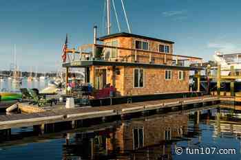 Set Sail Aboard These Unique Houseboats For Rent in Rhode Island - Fun 107