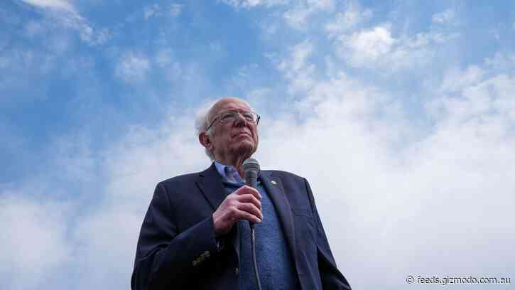 Senate Votes Down Sanders’ Bid to Cut Funding for NASA’s Second Moon Lander