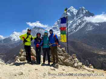 Twins who climbed Mount Everest hoping for world record