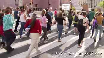 Partidarios del derecho al aborto se lanzan a las calles - Telemundo 62