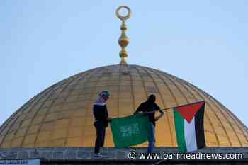 Israeli police enter tense holy site as Jewish visits resume - Barrhead News