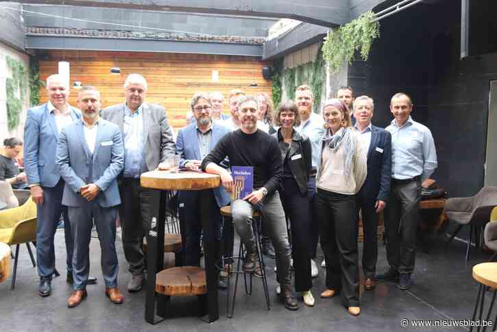 Jan Van den Broeck lanceert boek met verhalen en visies van Mechelse ondernemers