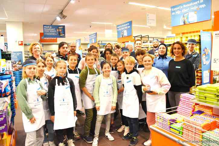 Vijfdejaars nemen even Albert Heijn over