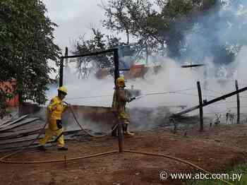 Vivienda fue consumida por el fuego en San Juan Nepomuceno - ABC Color