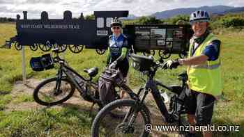 Hawke's Bay 74-year-olds spend 35 days e-biking 3000km - New Zealand Herald