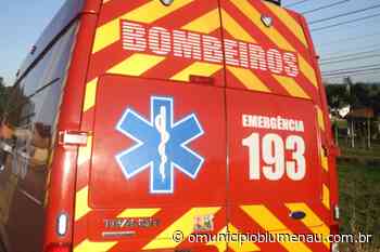 Idoso sofre traumatismo craniano após cair de escada em Blumenau - O Município Blumenau