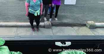 Third annual Dash for Trash bags 238 pounds of litter in Kinderhook - Hudson Valley 360