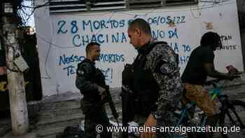 Proteste zum Jahrestag des blutigen Polizeieinsatzes in Rio