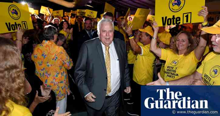 How Clive Palmer’s deep pockets are building a yellow, slick road straight through One Nation’s heartland