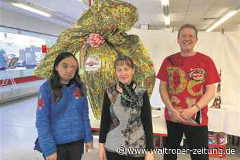 WZ+ Großer Andrang - im „Laden“ sorgt jetzt ein Übersetzer für Verständigung - Waltroper Zeitung