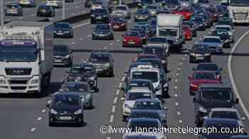 UK drivers face £500 fine and penalty points for child car seat mistakes