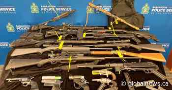 23-year-old man facing weapons, drug charges: Saskatoon police - Global News
