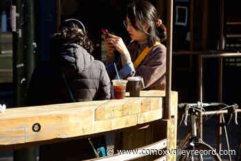 Comox parklet program extended – Comox Valley Record - Comox Valley Record