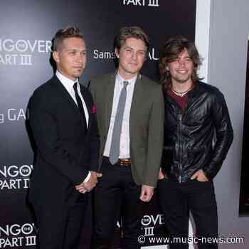 Hanson want to have a 'deeper connection' as the band reaches 25 years