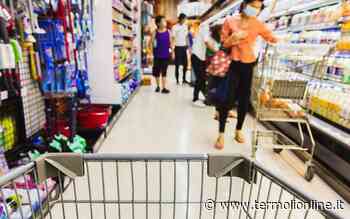 Via le mascherine al chiuso, ma i termolesi le indossano ancora per la spesa - Termoli Online