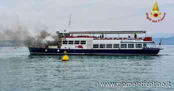 Incendio a bordo del traghetto sul lago di Garda: ma è un'esercitazione - Trentino