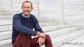 New Daybreak Alberta host Paul Karchut ready to be your weekend 'co-pilot'