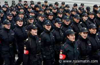 Les brassards rouges portés par les militaires russes lors des répétitions de la parade militaire du 9 mai sont-ils des symboles nazis?