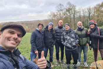 Beckenham firefighter hosts men’s mental health walking group