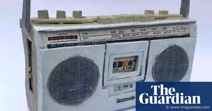 Household favourites: everyday objects in papier-mache – in pictures