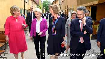 EU-Kommissionspräsidentin von der Leyen besucht die Fuggerei