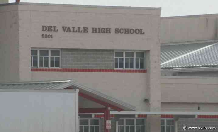 Del Valle ISD board approves teacher and staff raises