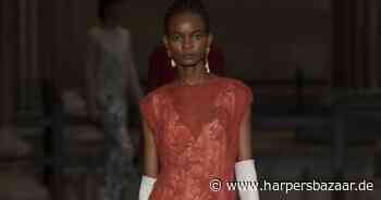 Mode-Trend 2022 dank „Downton Abbey II“: So stylen Sie den 20er-Jahre-Stil – ohne verkleidet auszusehen - Harper's BAZAAR