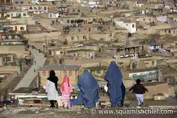 Afghanistan's Taliban order women to cover up head to toe - Squamish Chief