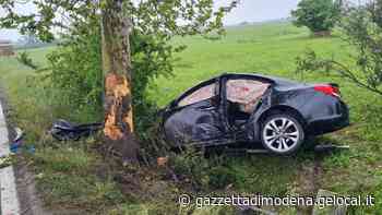 Camposanto quattro operai feriti in un incidente stradale - La Gazzetta di Modena