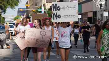 Protests in Downtown Austin in wake of leaked Supreme Court opinion on Roe v. Wade - KVUE.com