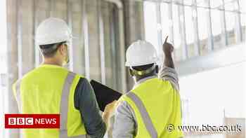 US job creation beats forecasts despite headwinds