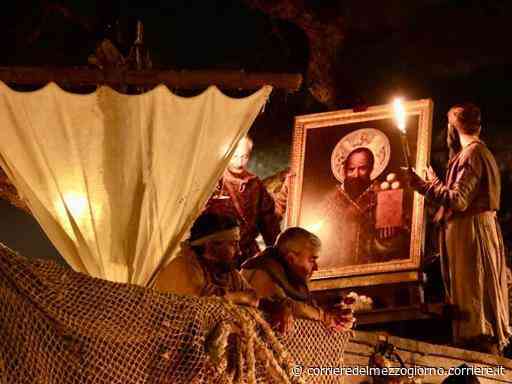 Bari con San Nicola si è ripresa il suo corteo. Oggi le Frecce Tricolori - Corriere del Mezzogiorno