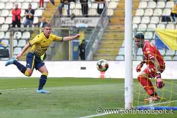 Modena-Bari 3-3, le pagelle: tripletta meritata per bomber Bonfanti, Renzetti e Giovannini in versione assist-man - Parlando di Sport