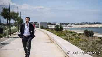 Bari, l'allarme di Decaro: "Nessuna domanda per gestire i locali sul lungomare, forse ci sono pressioni" - La Repubblica