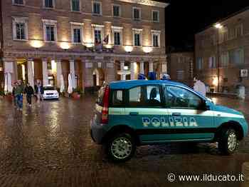Urbino, guidava contromano in centro, ubriaco e senza patente. Multa e fermo dell'auto - Il Ducato