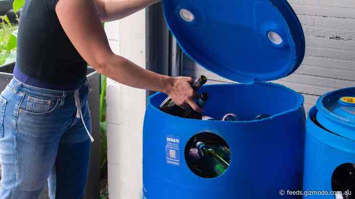 These Rogue Glass Recyclers Want to Create New Sand for Louisiana’s Coast