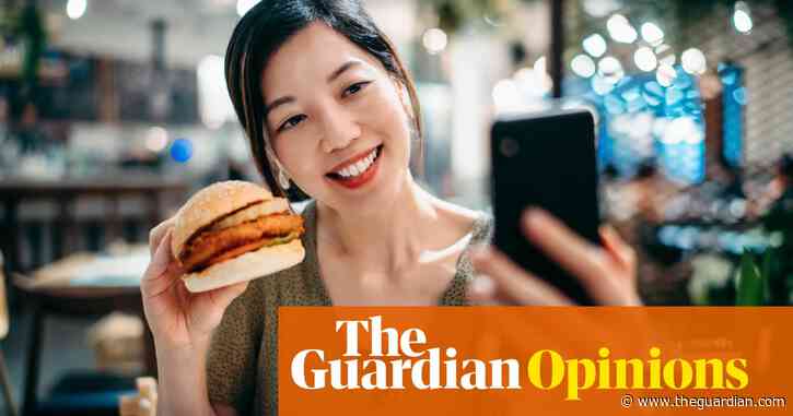 I’ve decided to become an #influencer. How hard can it be? | Sofie Hagen