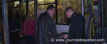 Ukraine: des civils évacués d'Azovstal à Marioupol sont arrivés à Zaporijjia