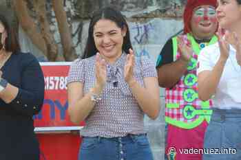 Gobernadora encabezó festejo a niñas, niños, adolescentes y mamás, en Manzanillo - Noticias Va de Nuez