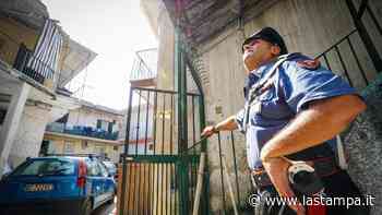 Catania, picchia la moglie e accoltella il cognato: arrestato - La Stampa